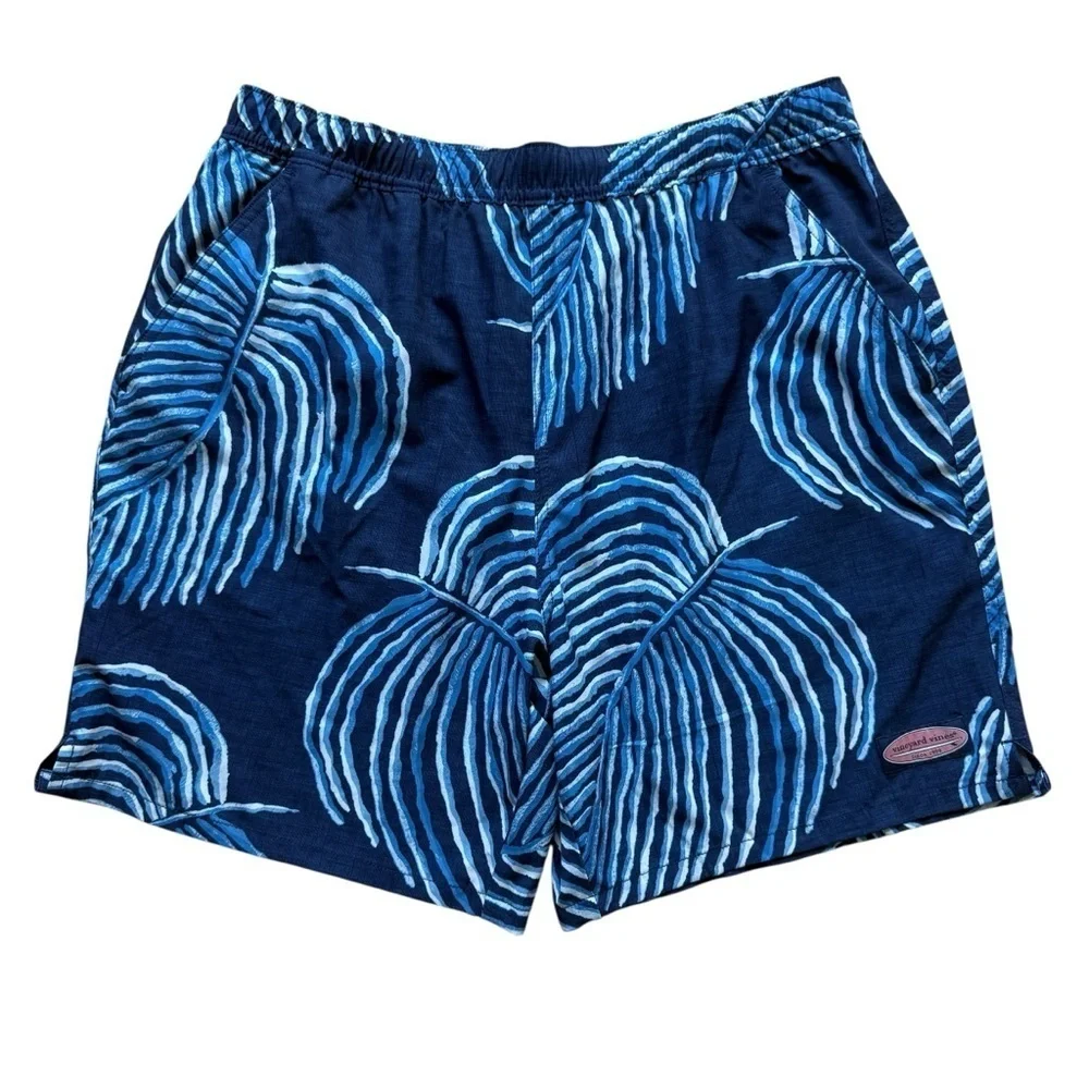 Vineyard Vines Men's Swim Trunks M Blue Leaf All Over Print Shorts Summer Beach